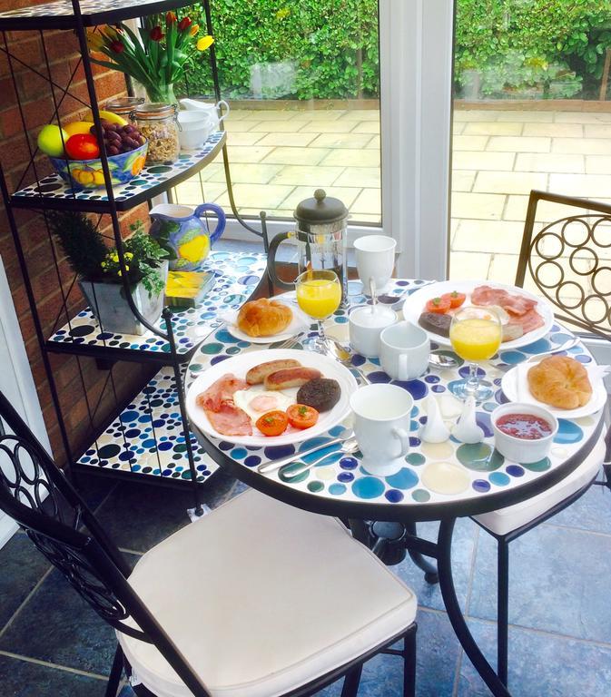 Stepping Stones B&B Lymington Buitenkant foto